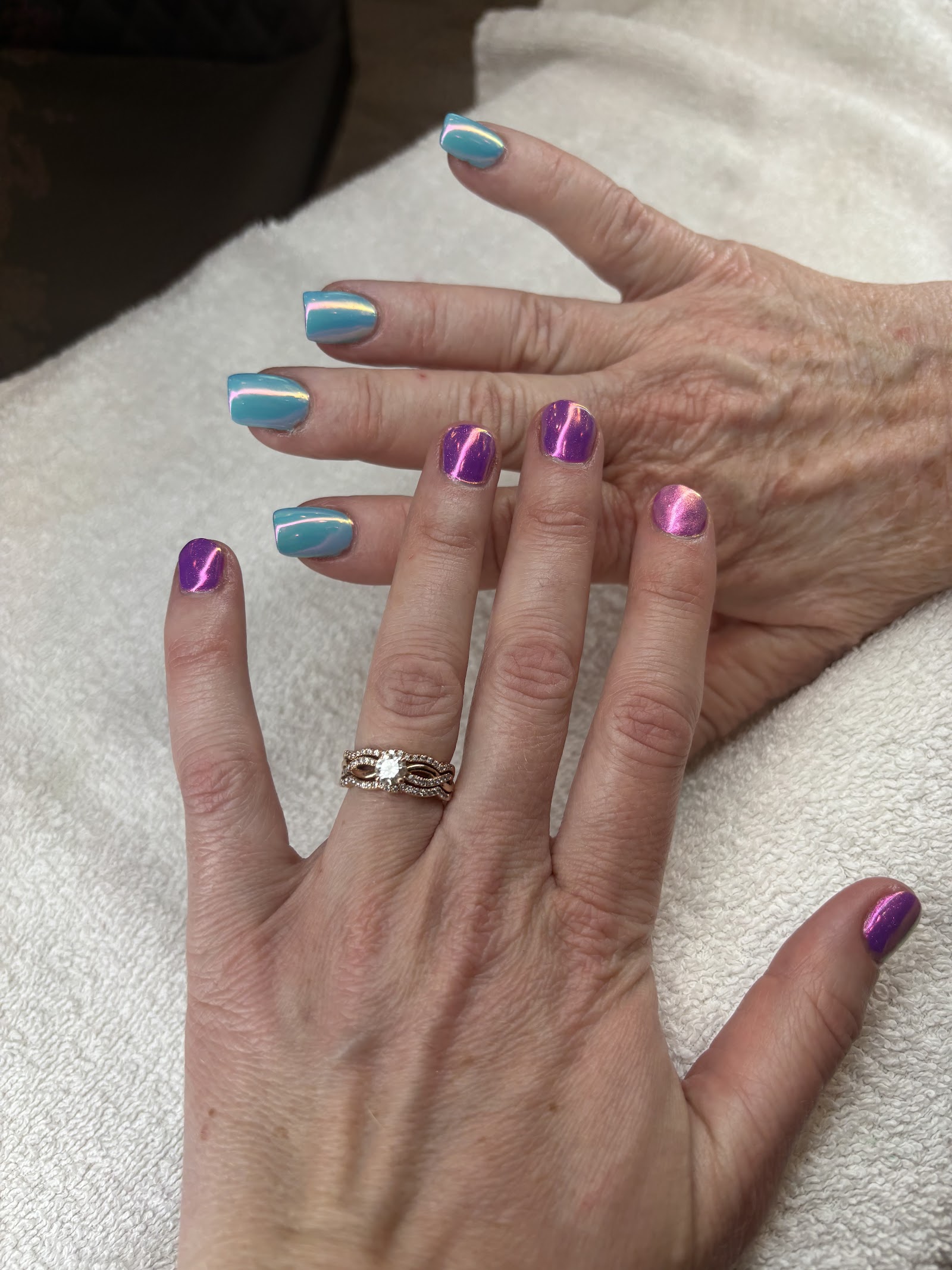 LT Nails nail photo 3